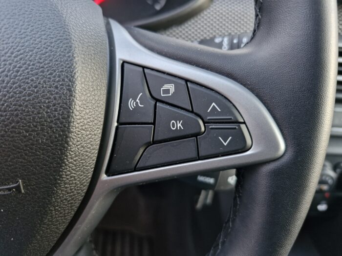 Dacia SANDERO 1.0 SCE 67 EXPRESSION - Image 21