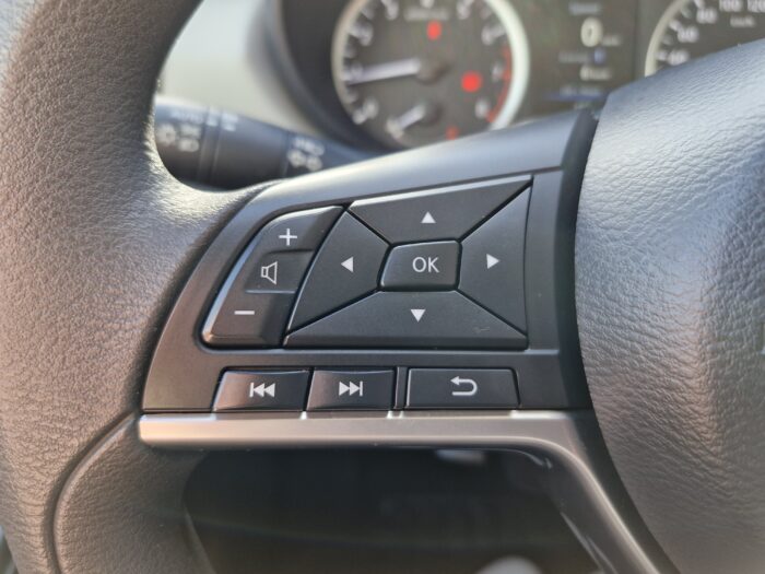 Nissan MICRA 1.0 IGT-100 BUSINESS EDITION - Image 14