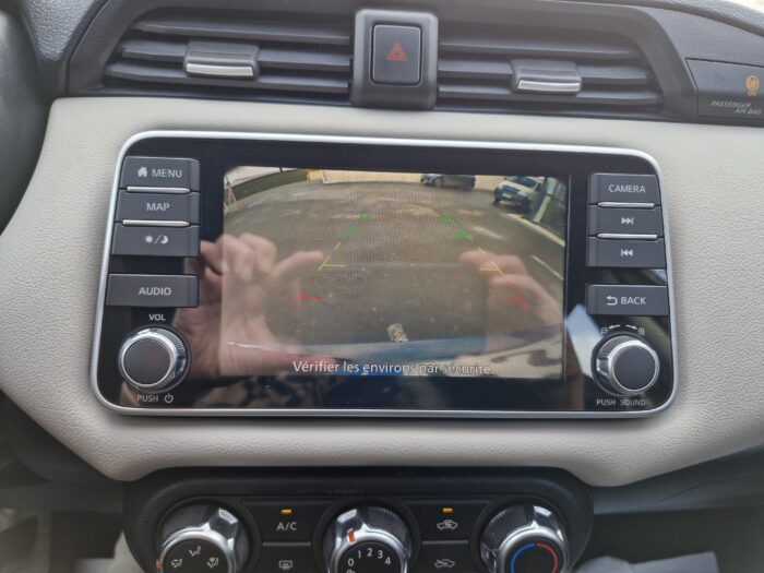 Nissan MICRA 1.0 IGT-100 BUSINESS EDITION - Image 17