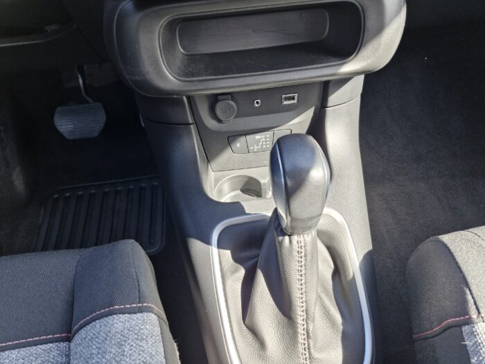 Citroen C3 III 1.2 110 ELLE EAT6 - Image 14