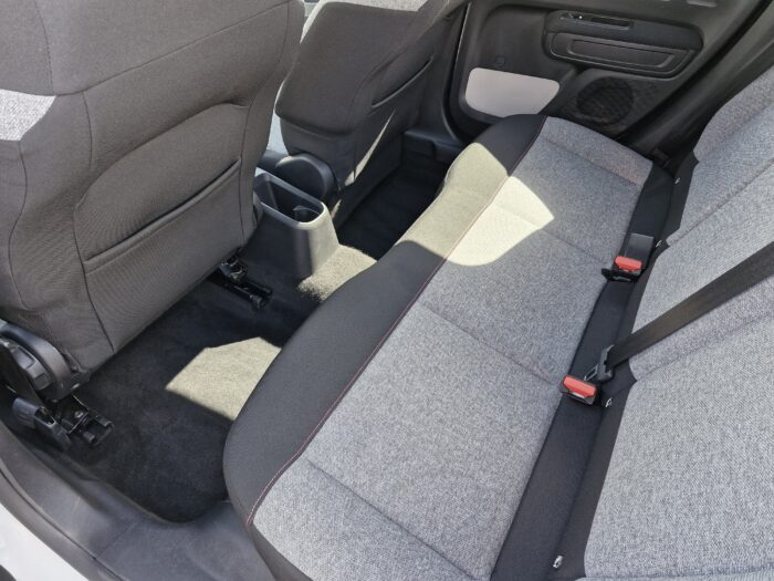 Citroen C3 III 1.2 110 ELLE EAT6 - Image 12