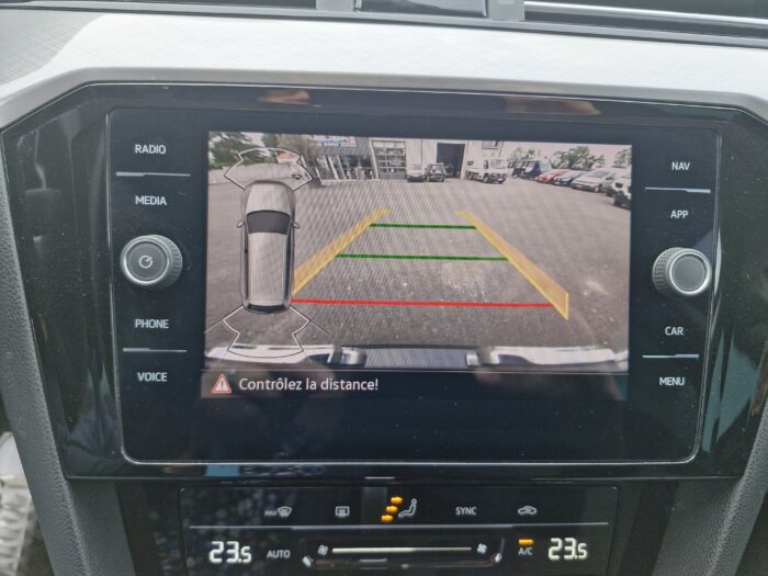 Volkswagen PASSAT SW 2.0 TDI 150 BUSINESS DSG7 - Image 14
