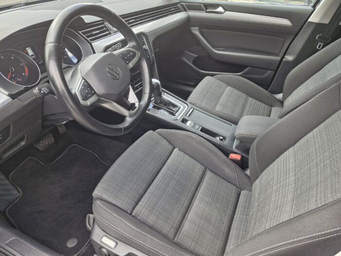 Volkswagen PASSAT SW 2.0 TDI 150 BUSINESS DSG7 - Image 9