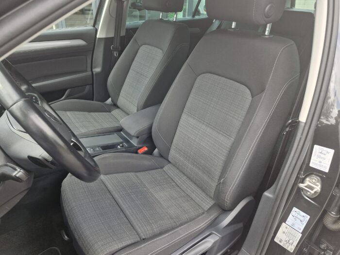 Volkswagen PASSAT SW 2.0 TDI 150 BUSINESS DSG7 - Image 10