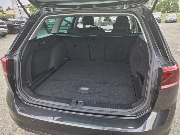 Volkswagen PASSAT SW 2.0 TDI 150 BUSINESS DSG7 - Image 7