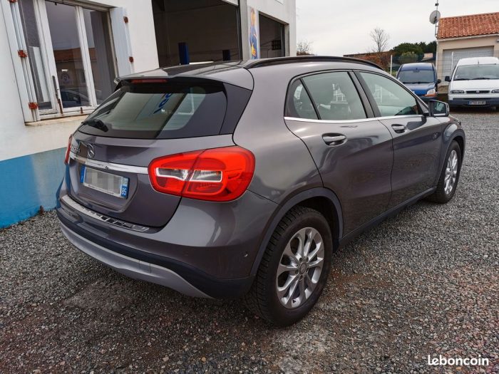 Mercedes GLA 200D - Image 3