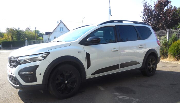 Dacia JOGGER 1.0 TCE 110ch EXTREME 7 PLES - Image 5