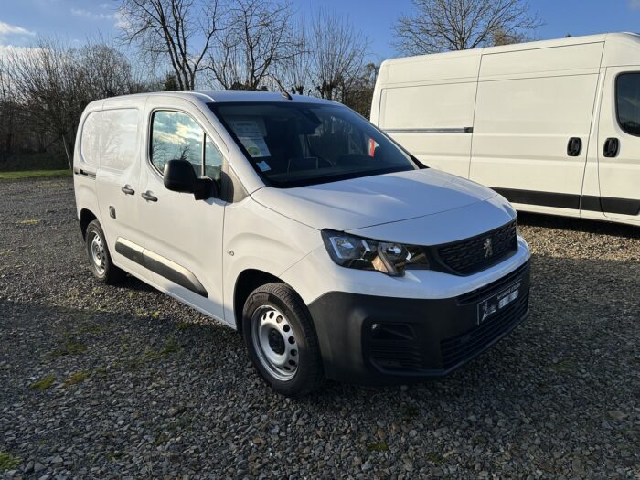 Peugeot PARTNER 1.5 HDI 100CV ASPHALT - Image 1