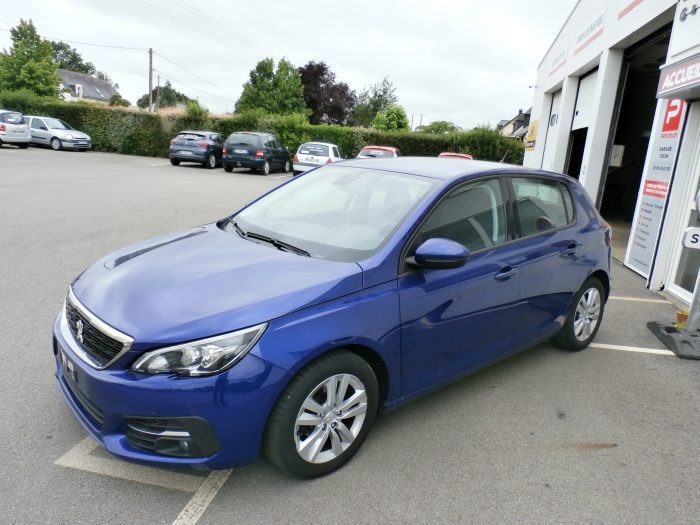 Peugeot Peugeot 308 II Phase 2 Active 1.2 PureTech 110ch S&S BVM5 - Image 2