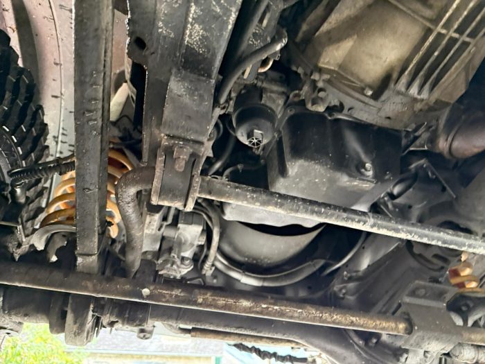 Land_Rover Defender - Image 7